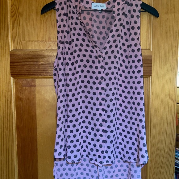 NWOT Bella Dahl Grigorieva Sleeveless Button Down Pink Polka Dot Top Size M - Picture 2 of 3